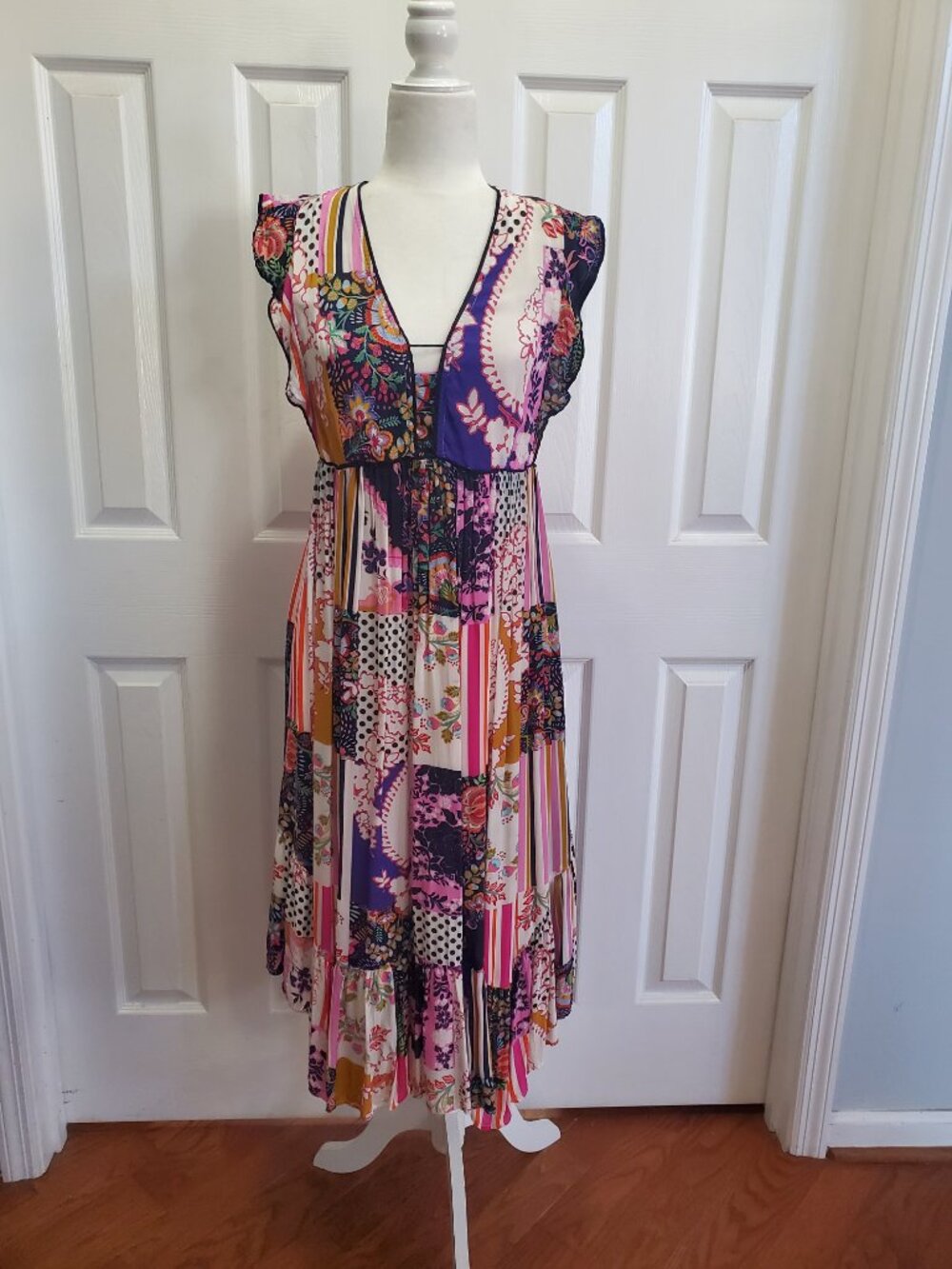 Anthropologie Patchwork Midi Dress Size 8 Boho Floral Stripe V Neck Tiered Color - Picture 3 of 14